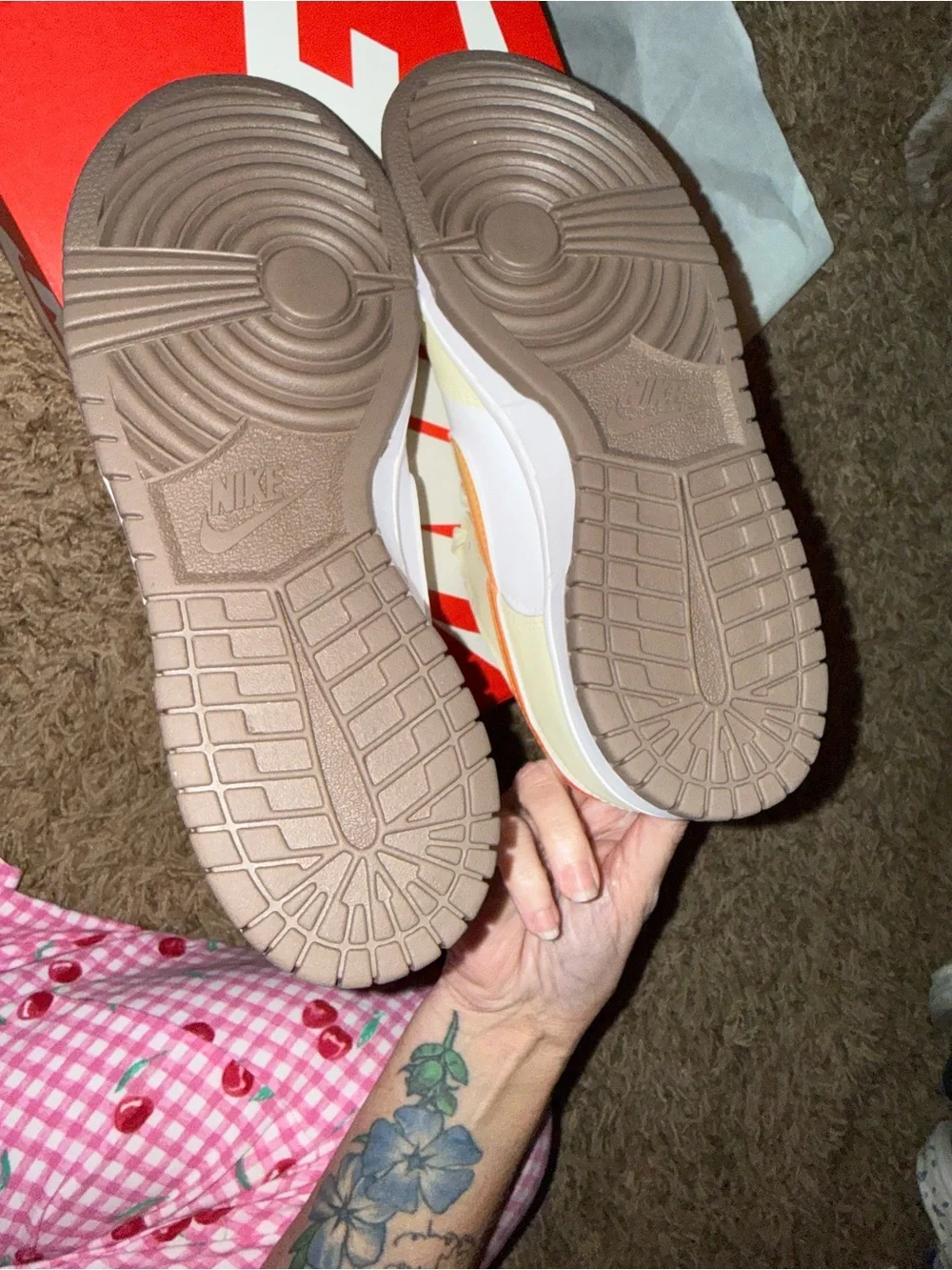 Nike Kids Low-Top Sneakers in Cream with Orange Swoosh
